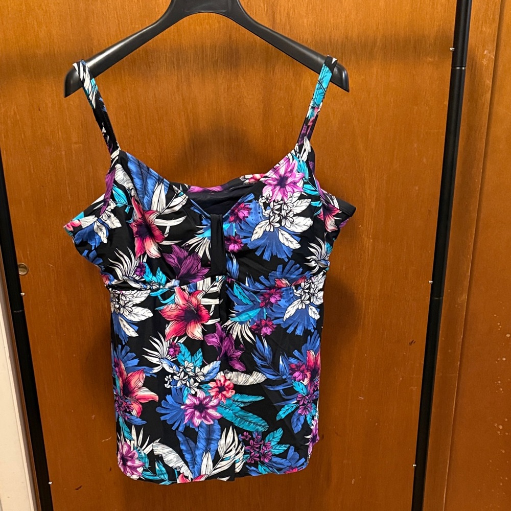 Croft & Barrow Floral Tankini Top - Black, Blue, Pink